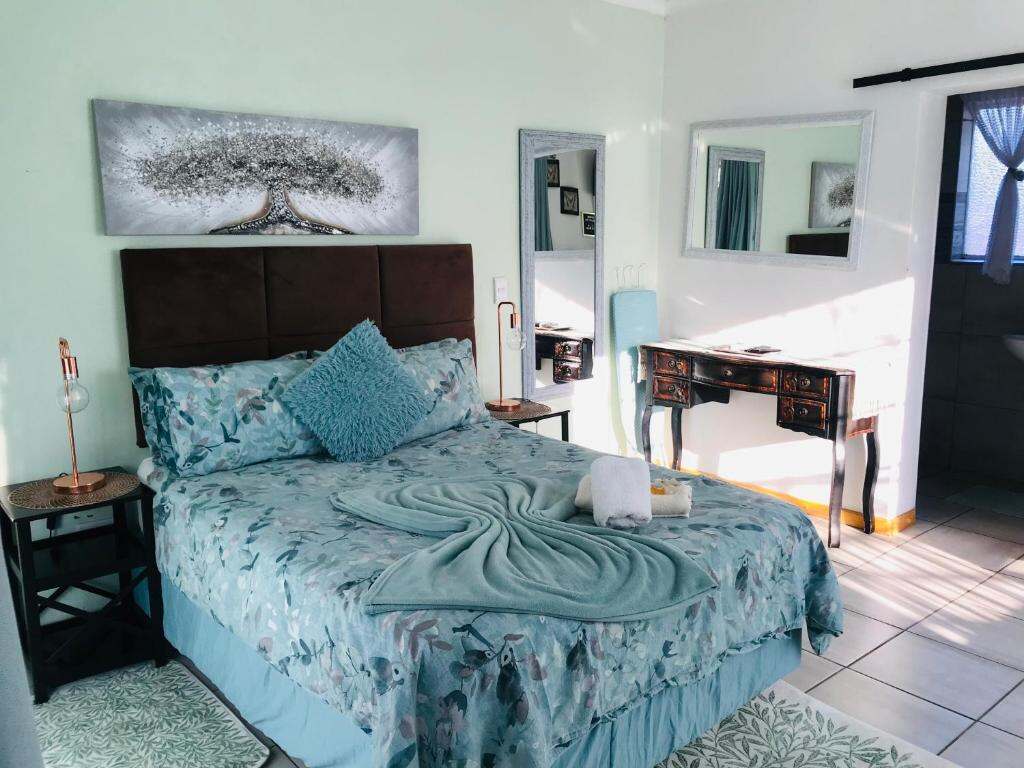 Room interior at Sondela Bed and Breakfast & Lodge